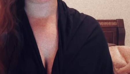 Vends-ta-culotte - Humiliating JOI by a young and pretty French dominatrix