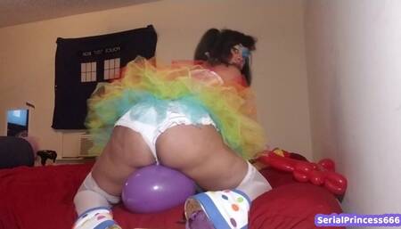 Cute Clown Ride n Pop