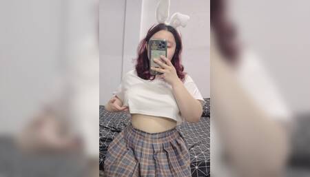 Do you want to touch this fat bunny ? ????