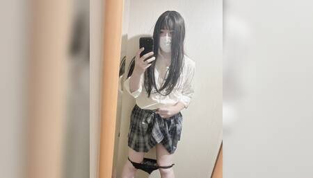 JKコスの女装でオナニー