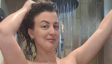 Even lekker spelen onder de douche????