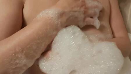 Bubblebaths N Blowjobs