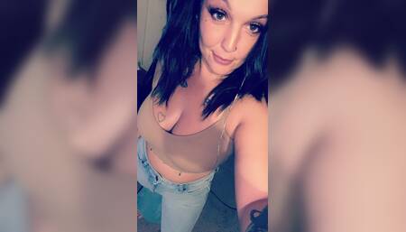 Who wants me doggy style?!