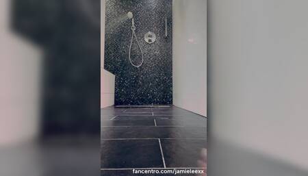 ???????? COME TAKE A SHOWER WITH ME