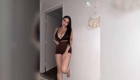 Horny as hell ???? Watch me play ????