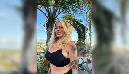 Playing with my vibrator