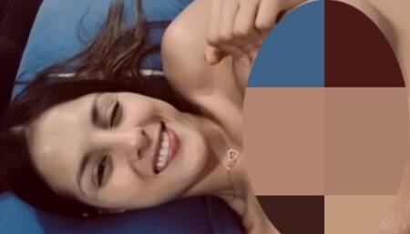 Do you mind if your here, what u gonna do?