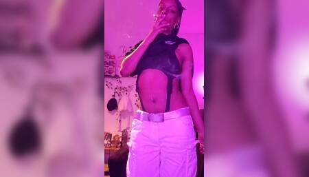 Alt Vibes & Smoke: Lighting Up in Style ????????