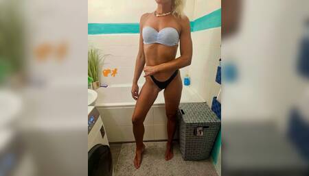 Fisting, vroubkatá násada , mokré tričko , orgasmus a vše s tváří