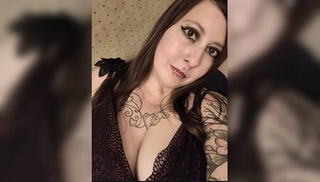 Sultry Peek: Lingerie Photo Clip Edition