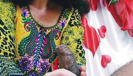 Beautiful Eyes Slut Wife to Die For