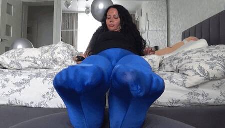 wiggling my toes in shiny blue tights a