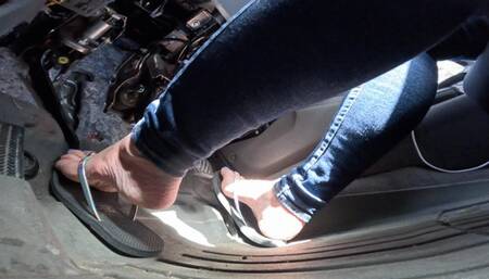 JOI Drive - You always have a boner when I drive so you might as well stroke it!