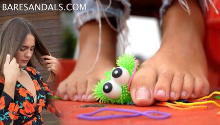 Adele foot crush on toys - 25004 - HD