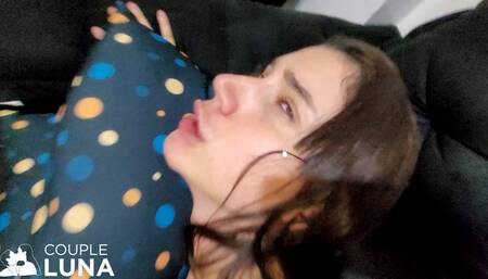 Young Bitch Giving Her Greedy Ass and Asking to Put Hard in the Ass She Can Handle!