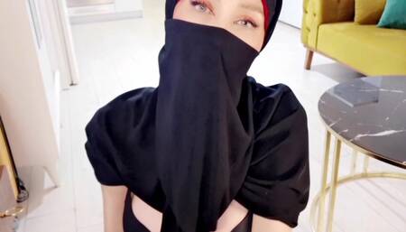 When you have sex with a veiled woman... she could be your sister????????????????????\n????مشتهي تمصلك???? وحدة منقبة\n@miro9m