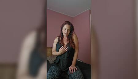 Dildo fucking and dirty talk