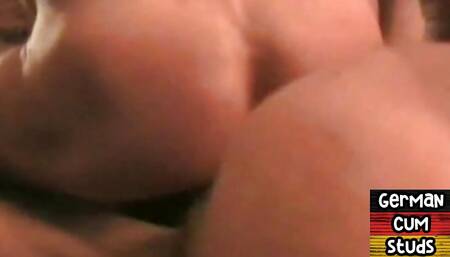 Real muscled German DILF bottom fucked in homemade anal