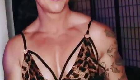 Muscle Goddess Ecko Belle Gets Fucked After Photoshoot with Kingcuretv