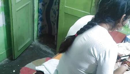 hot Indian housewife very cute sexy nice girl