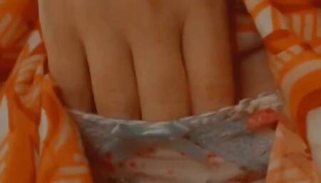 Petite Pussy Take Cocked Stranger While Masturbating on the Bus