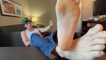 Kevin Shrinks Loser StepDad- MKV