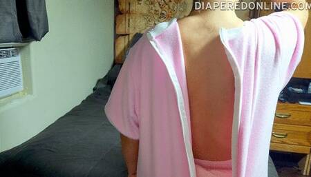 Rollii: Locking Waddle Onesie