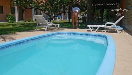 Pool cleaner's peril