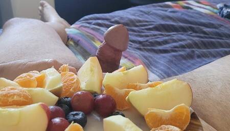 76curvynthick - Cumming for Lunch