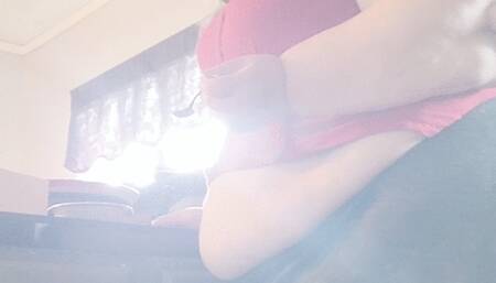 SSBBW roommate likes to take treats