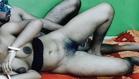 Desi housewife got hard fucked in doggy style with husband