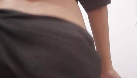 Hot girl teasing & fingering pussy on webcam