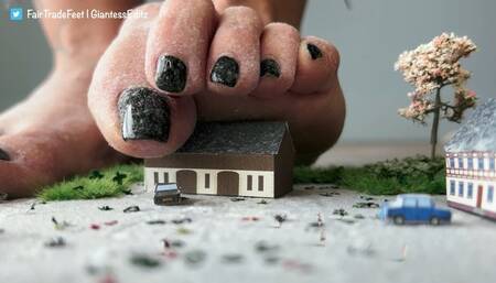 Giantess FairTrade - The City Of Fairtrade [Part 1]