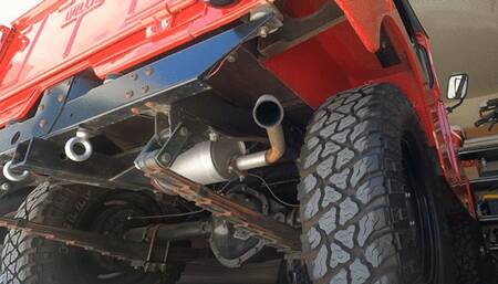 JOI Tailpipe Exhaust Idling - 1962 Jeep Emissions & Pollution
