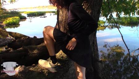 Harley's Messy Diaper BJ Outdoors!