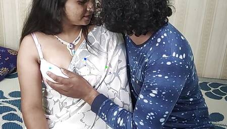 Saree hot chocolate lick from body romance by Vaishnavy and Sharun Raj, Mallu hot couple saree romance, Indian couple hot love