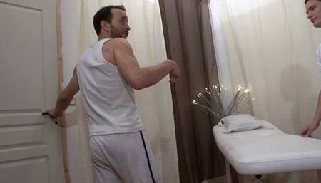 SPECIAL MASSAGE WITH DP AND FIST FOR THE CHEATING MILF