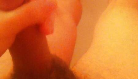 Pissing and cumming in tub