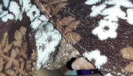 I masturbated with a vibrator under the covers at night so no one would hear - Lesbian-candys