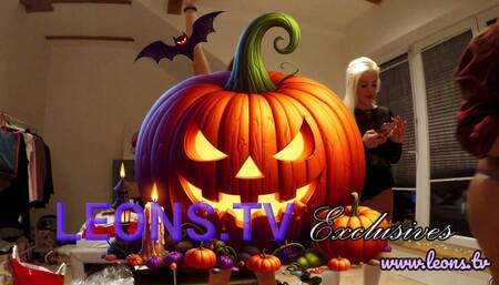 Super Hot Halloween Sluts throw a Party at Home on a Sexy Lingerie Try on Haul Day with lots of Panties and Thongs