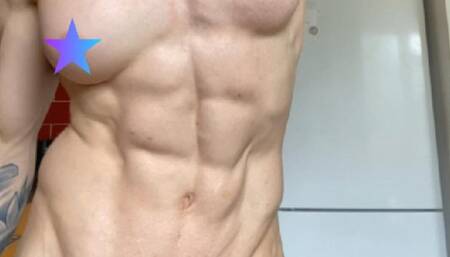 15inch bicep flexing, abs and pussy play! Watch me CUM!