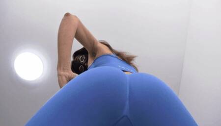 Suffer under my sweaty ass, loser!