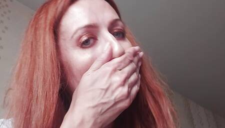 The new vibrator makes me very wet and squirts a lot. horny amateur milf  GinnaGg