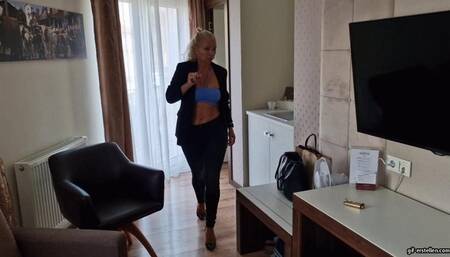 a guy comes to my room and smells my feet wmv 1280 x 720