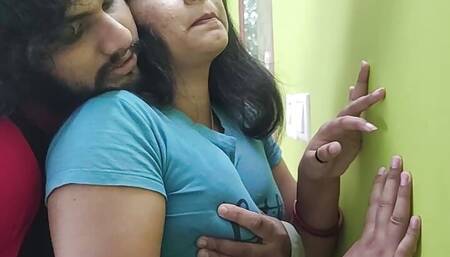 Tacks and t shirt romance with pussy fingering of Vaishnavy and Sharun Raj, Mallu hot couple fingering romance, Hot couple love