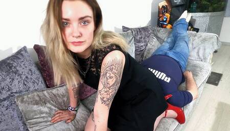 Up Her Dress Face Sitting