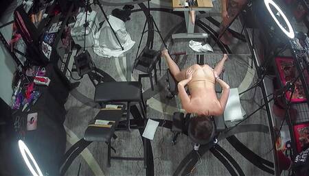 Fuckbench Rimjobs & Pussy Pumping