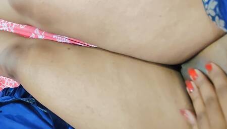 Horny housewife nail paint and fingering her pussy with nails