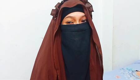Expatriate Wife Quenched Her Youth with Me