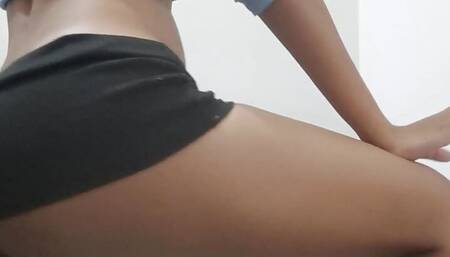 Desi cow women ass spread to poke inside